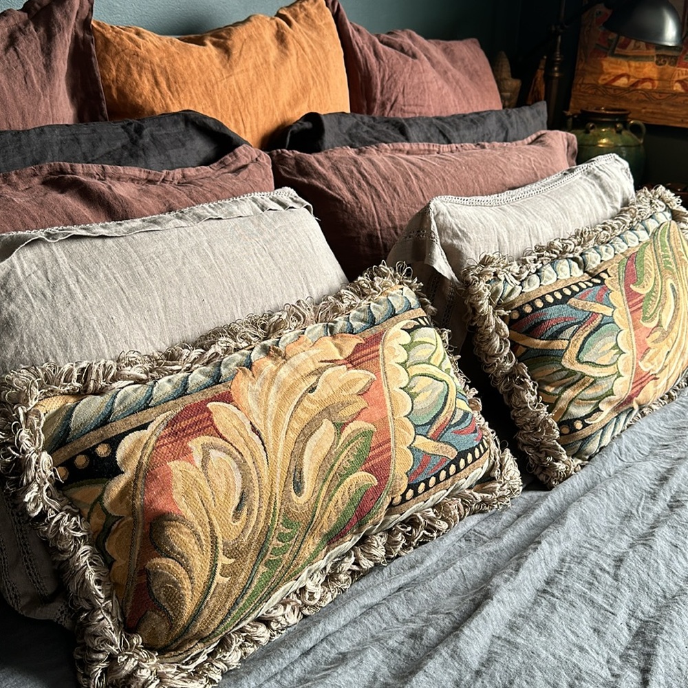 2 elegant lumbar pillows in beautiful earth toned colors Deco design From Gumps